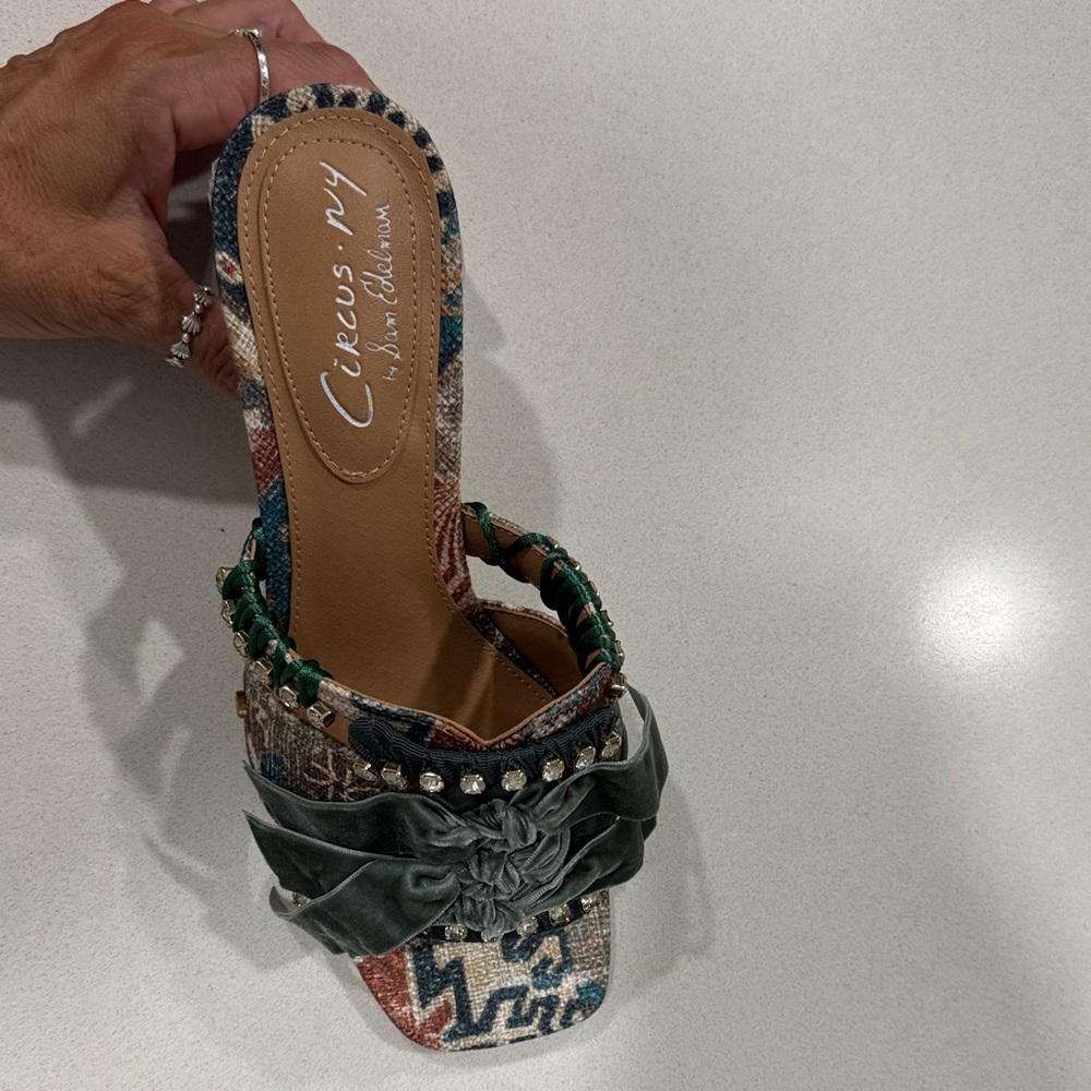 NEW Circus by Sam Edelman Women's Patterned Mules with Bow